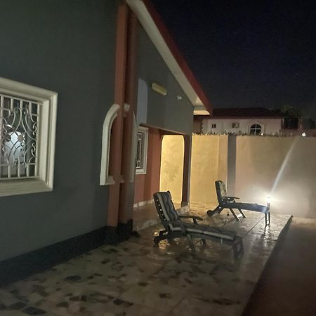 Nabixx Residence Brufut Luaran gambar