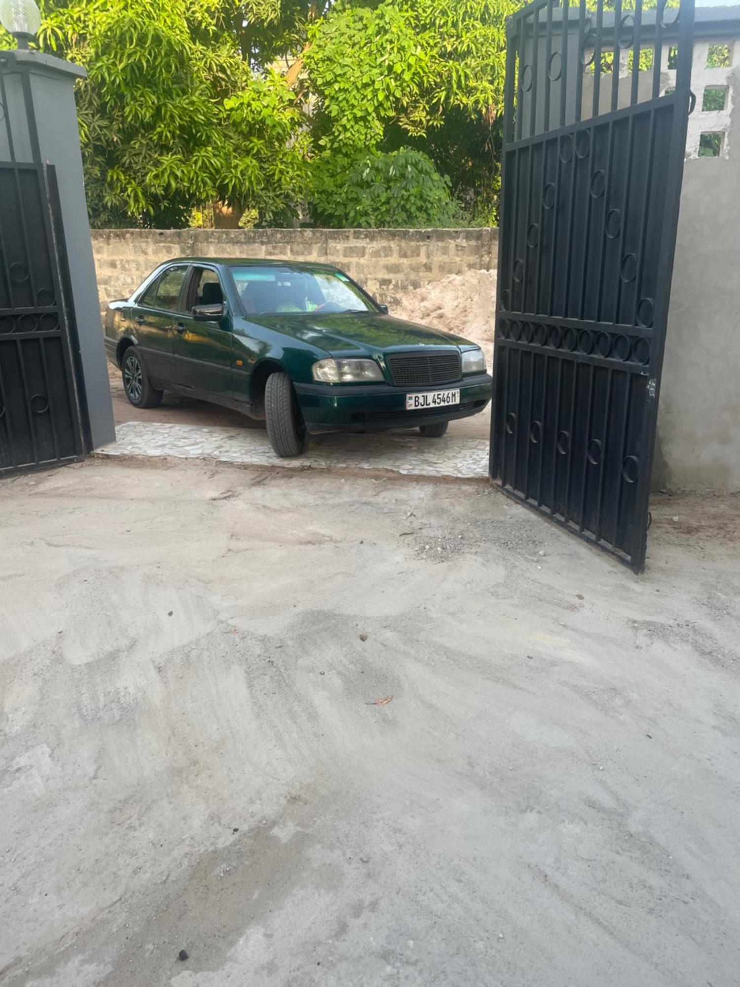 Nabixx Residence Brufut Luaran gambar